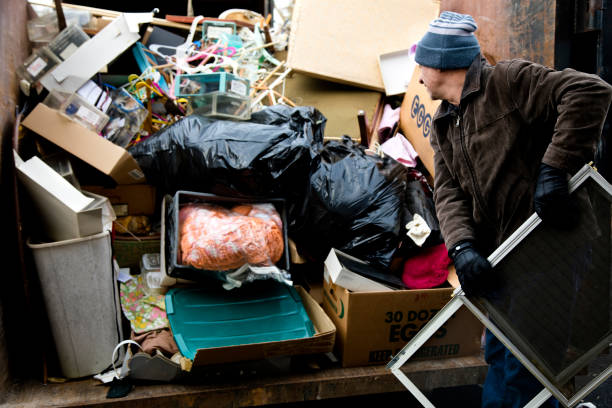 Best Carpet Removal and Disposal  in Tiffin, IA